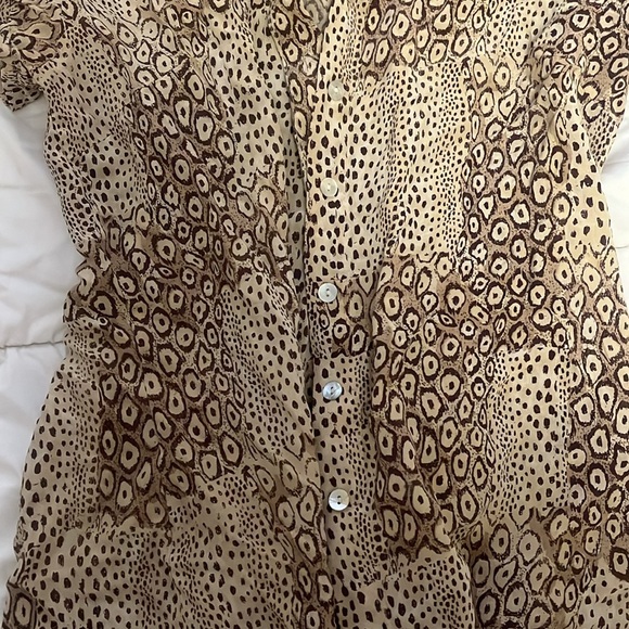 Funky printed button up - Picture 3 of 4
